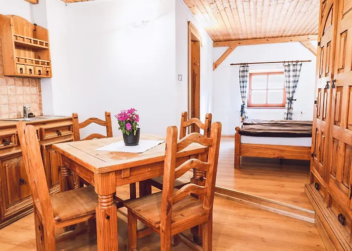 Selsky Dvur 3*